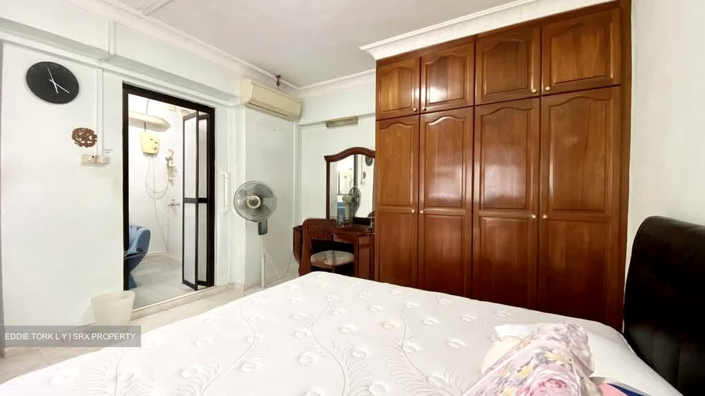 Blk 285A Toh Guan Road (Jurong East), HDB Executive #563954831